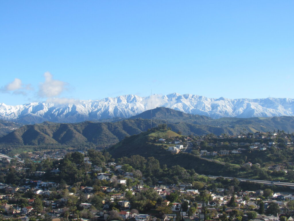 IMG_1633 - Adams Hill Glendale Home For Sale: Private Hilltop Open Space